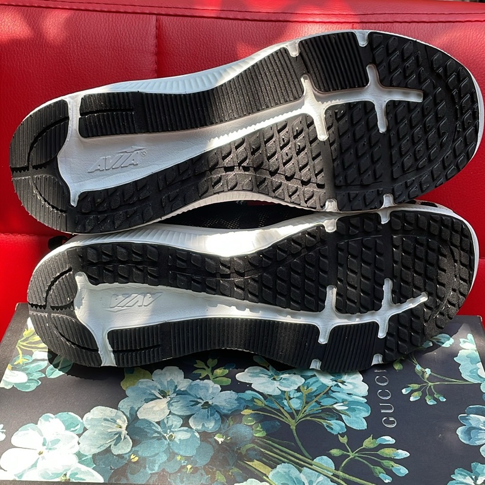 🆕💕 Avia Women's Deluxe Athletic Sneaker - Picture 6 of 7